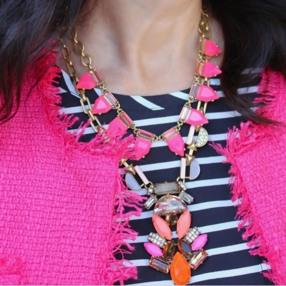 :: S&D๐๐ฆGeo POP Pink/Orange Pendant Necklace - Picture 2 of 9